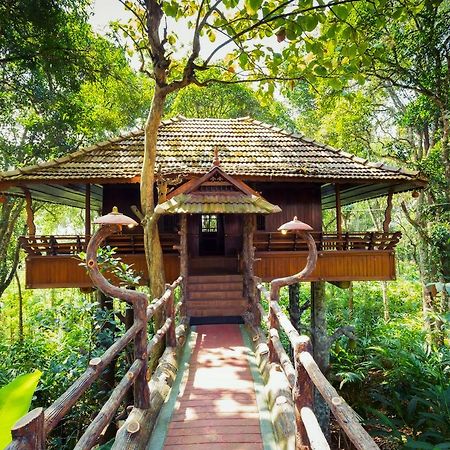 Kalppavanam Heritage Resort Thekkady Ngoại thất bức ảnh